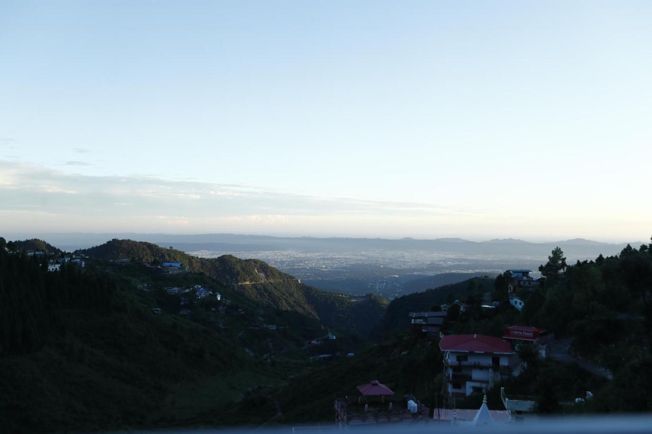Hotel Kings Inn Mussoorie Ngoại thất bức ảnh